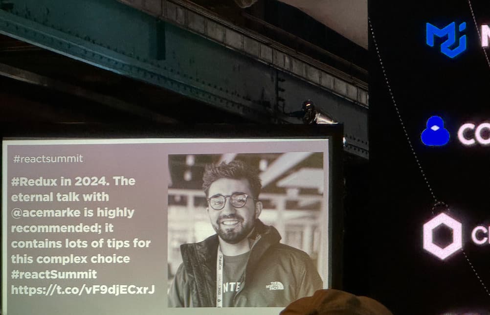 Me speaking at WordCamp Bilbao 2024 about how to use docker for local development
